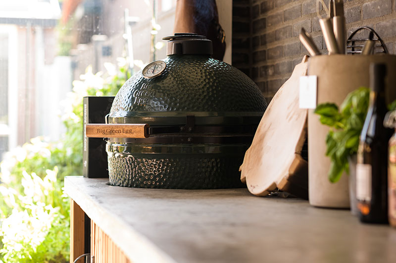 Big_green_egg_small_2